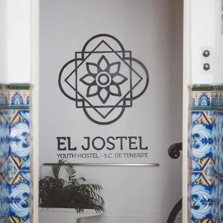 El Jostel 2* Santa-Cruz de Ténérife
