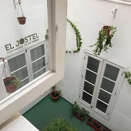 El Jostel Oda ve Kahvaltı 2*